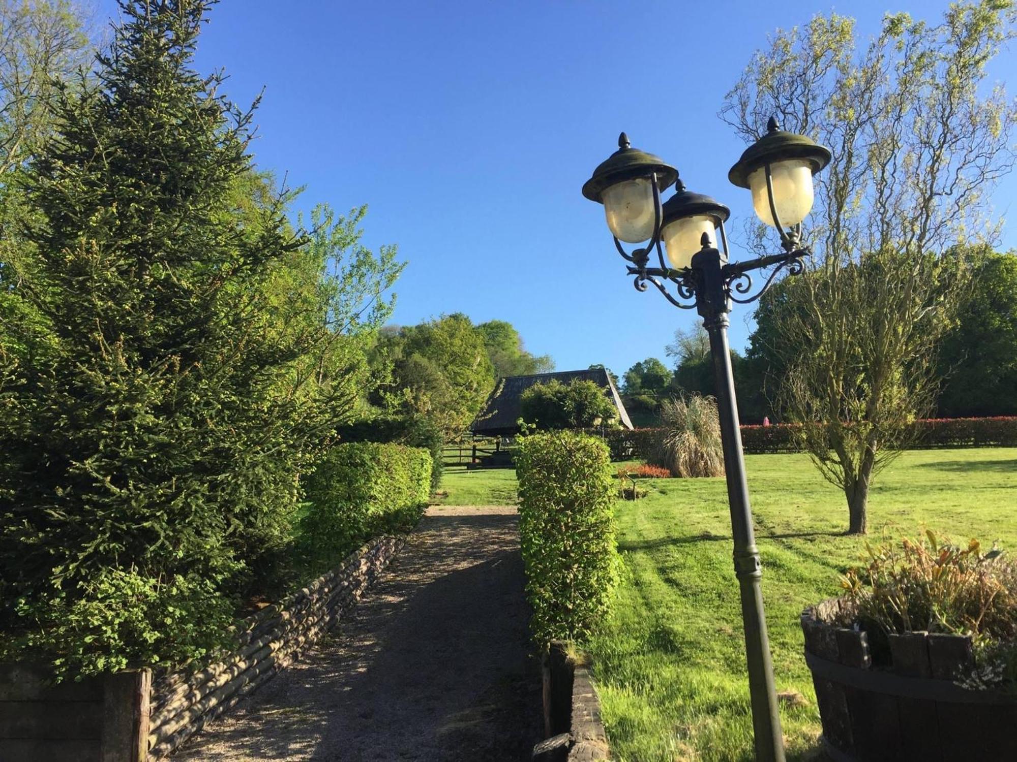 Le Champ Des Possibles Manerbe Exterior foto